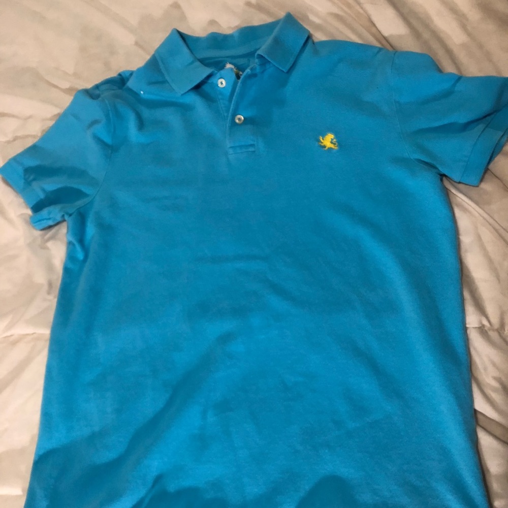 Express men’s polo